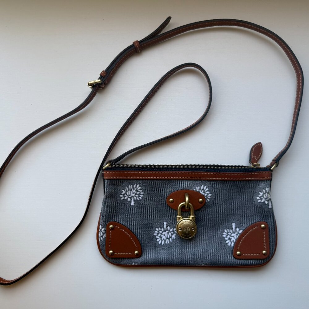 Mulberry Tamara Mini Messenger Bag with White Tree Canvas & Patent Brown Leather - Picture 3 of 7